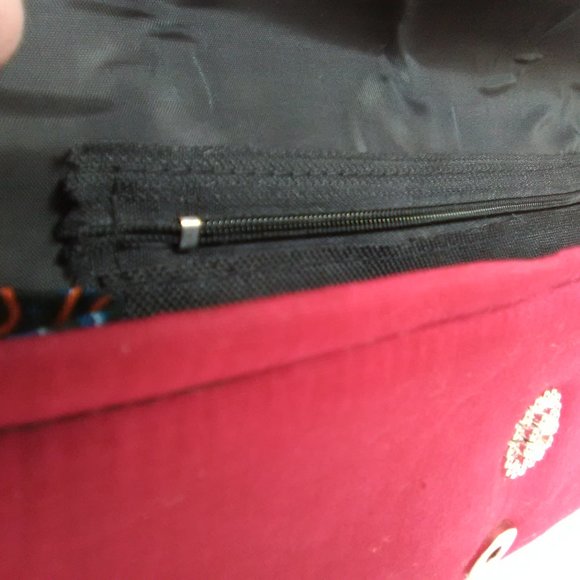 Multicolor Printed Fabric Shoulder/Clutch Hand Bag - Picture 7 of 10